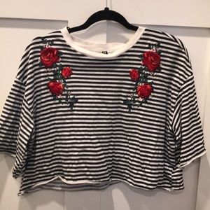 B&W striped cropped shirt w/ rose embroidery!